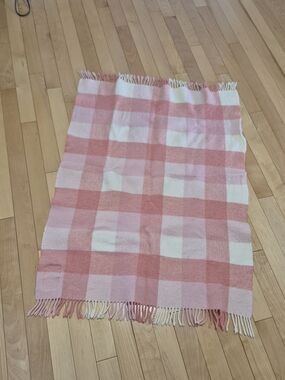 Avoca Pure Lambswool Pink Plaid Fringe Scarf Wrap -